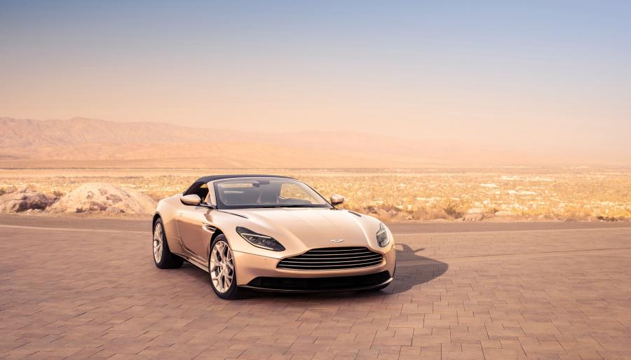  Aston Martin DB11 V8 Volante 2018 года  (WW) (фото 8 из 54)